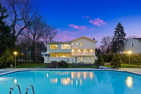 10 Cherry Lane Scarsdale NY 10583