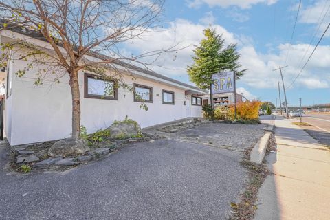 640 Sunrise Highway West Babylon NY 11704
