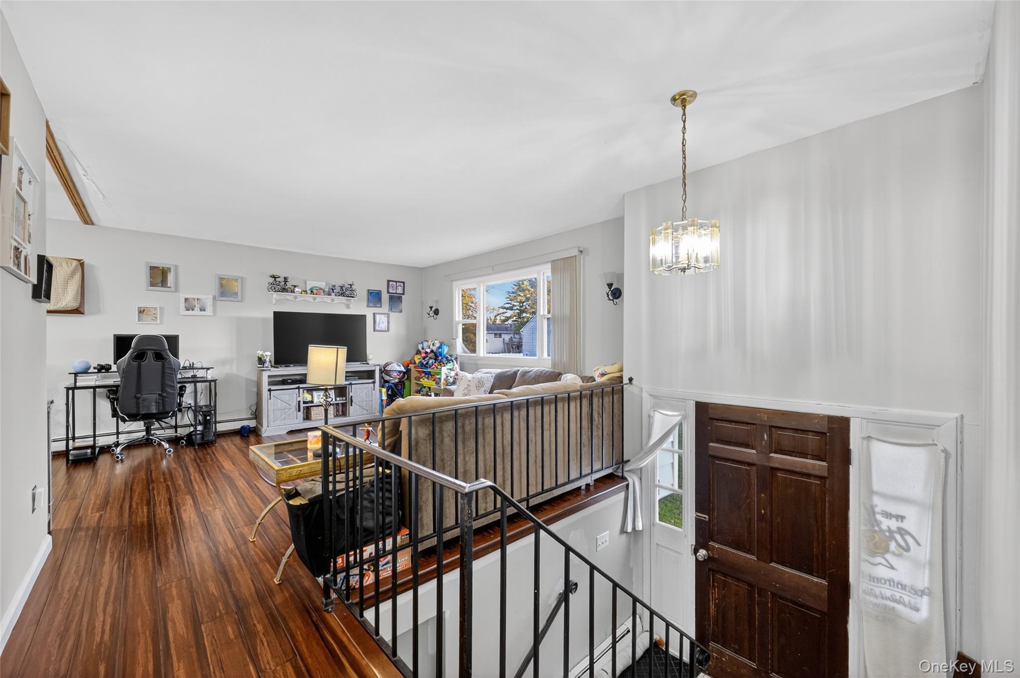 Poughkeepsie, New York 12603, United States, 4 Bedrooms Bedrooms, ,2 BathroomsBathrooms,Residential,Active,234024