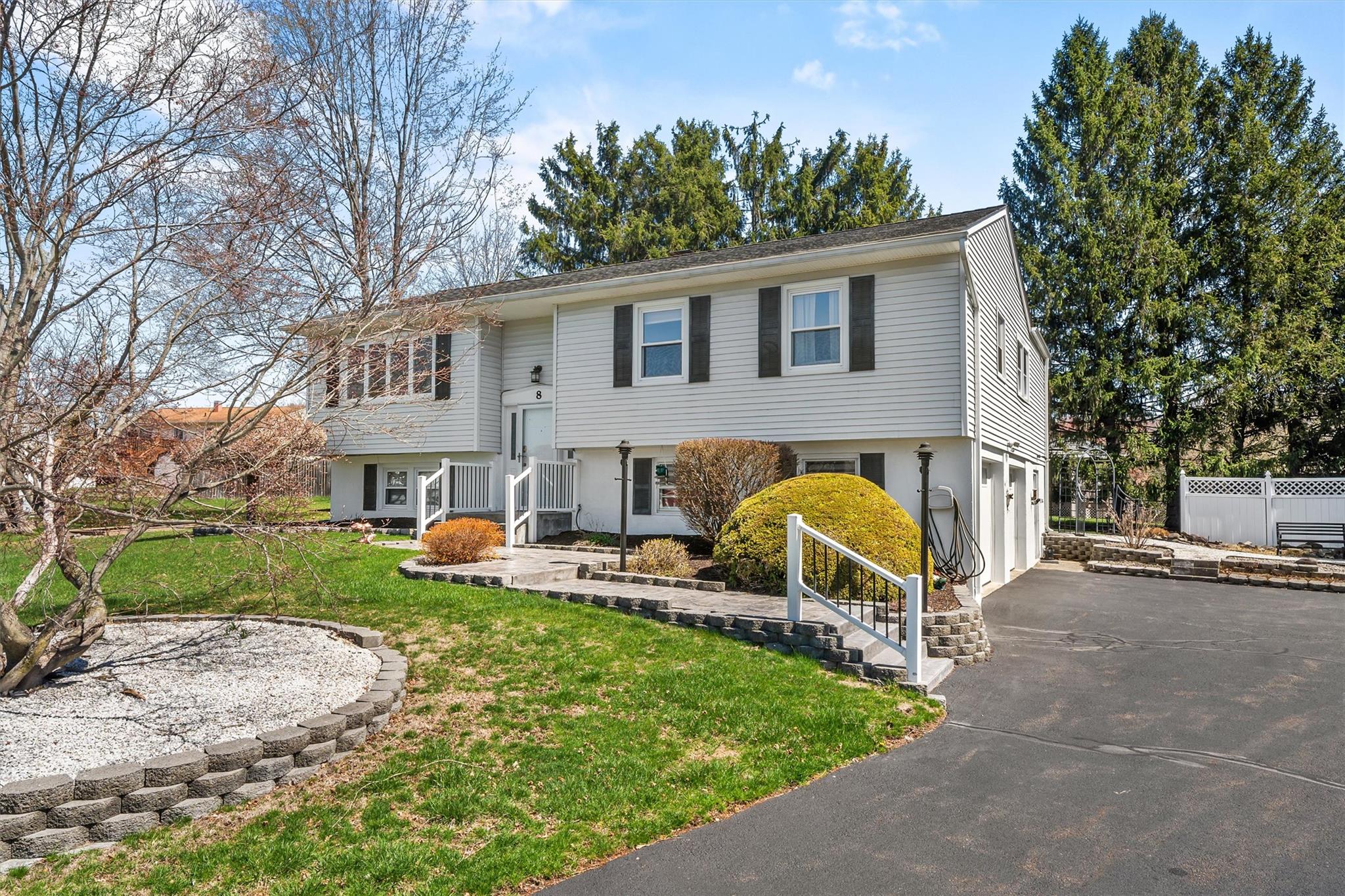 8 Puritan Lane, Washingtonville, New York image 3