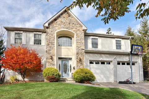 Apartment For Sale - 97 E Park Avenue<br/> Pearl River, NY 10965