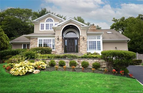 10 Hazelwood Court Jericho NY 11753