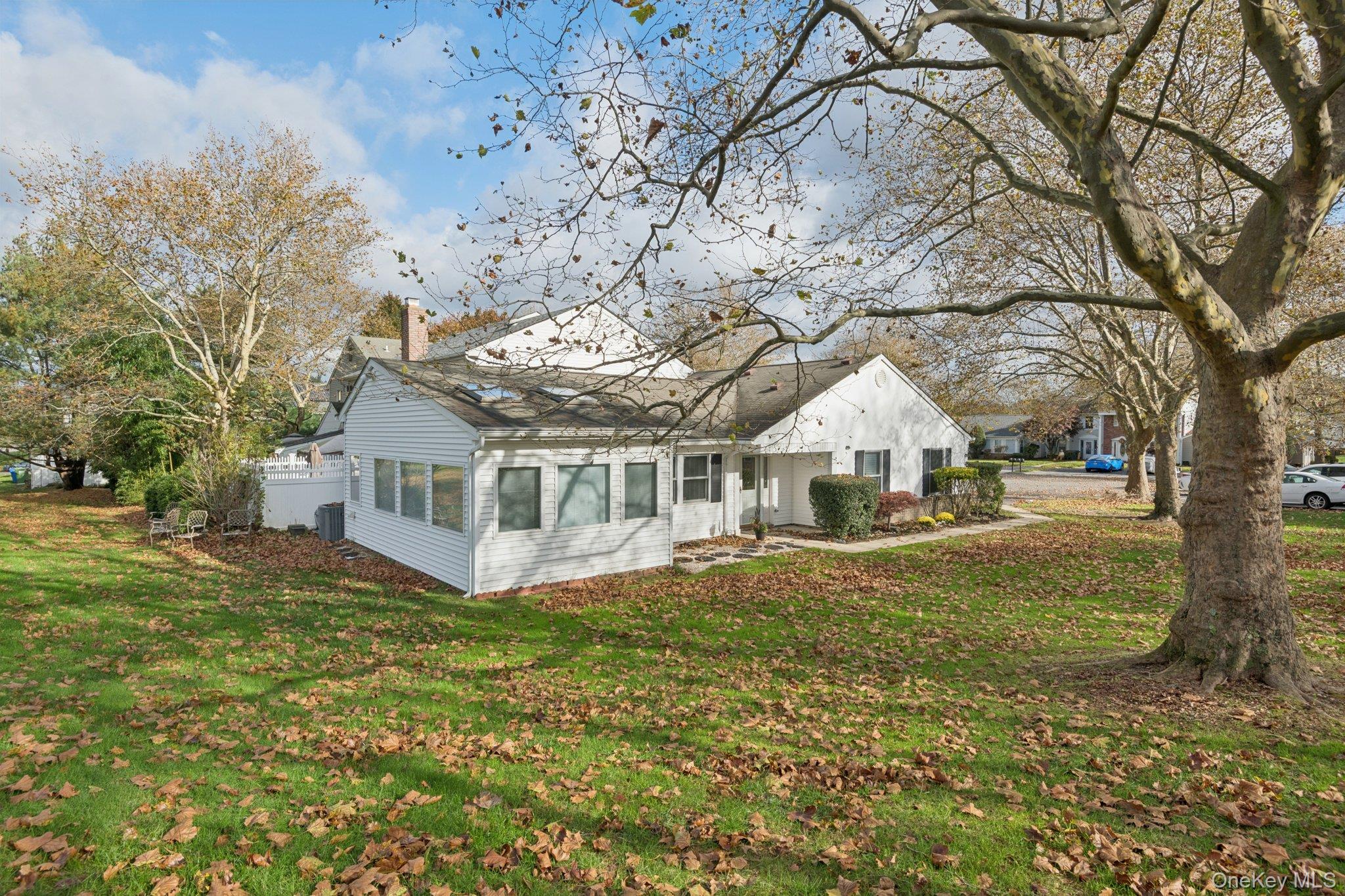 5 Fredricksburg Court