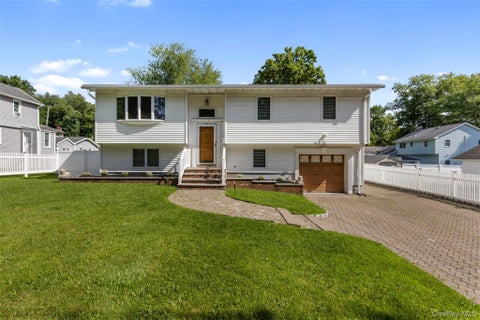 Homes For Rent - 118 Old Tappan Road<br/> Rockland County, Tappan, NY 10983
