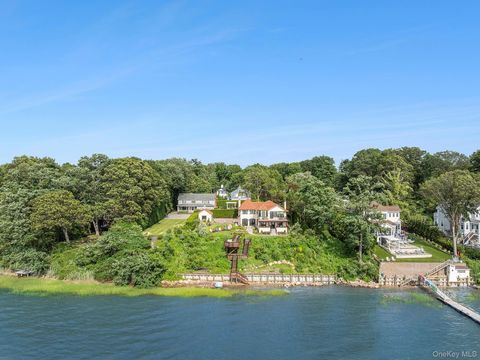 353 Centre Island Road Oyster Bay NY 11771