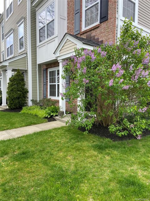 Photo of 1 Maler Lane, Patchogue, NY 11772 (MLS # 1009599)
