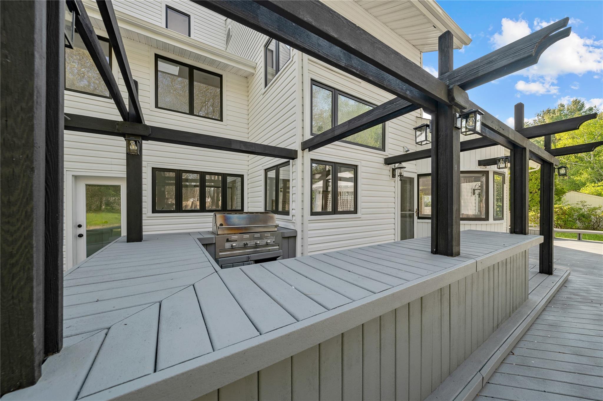 6 Blue Sky Court, Huntington, New York image 25