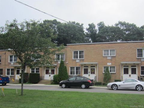 3620 Park Avenue Wantagh NY 11793