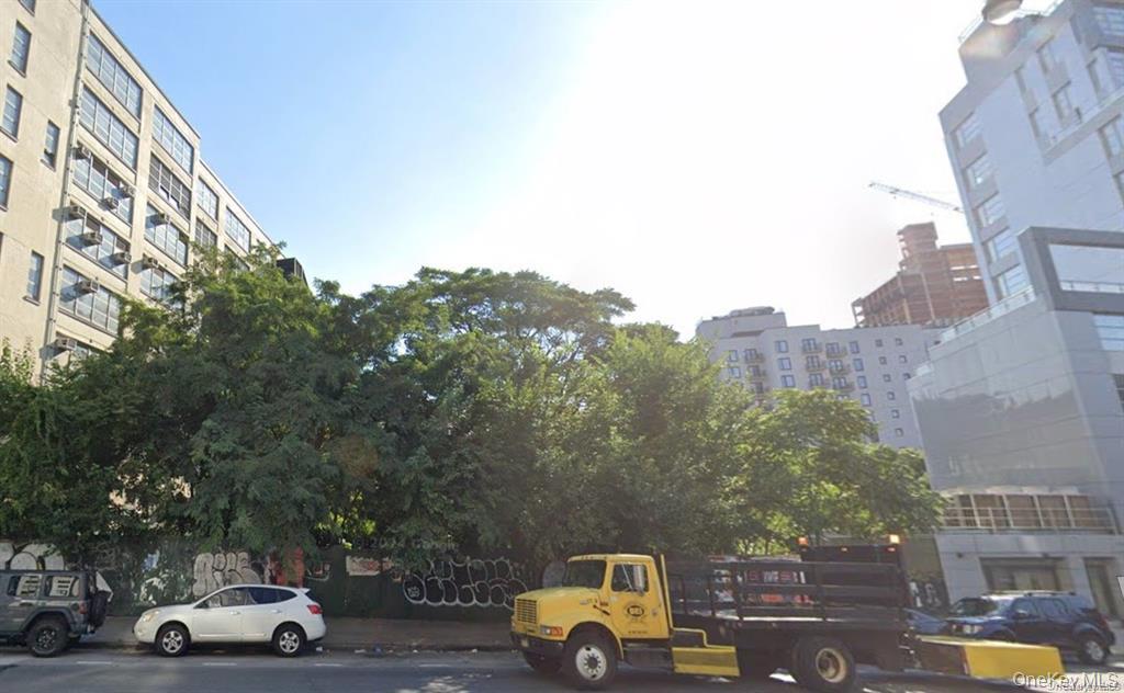 53 Flatbush Avenue Extension