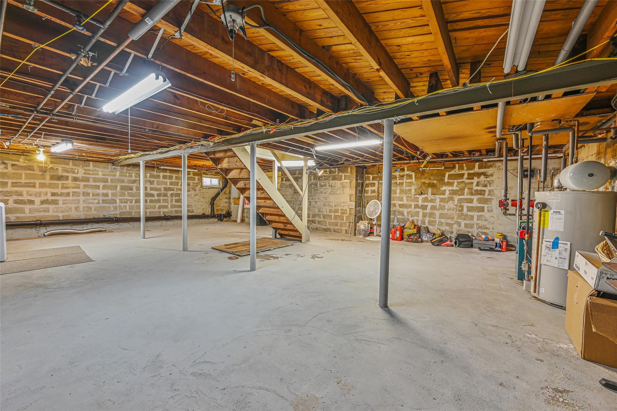 1652 Baker Avenue, Merrick, New York image 16