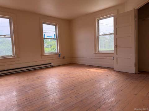 Apartment For Rent - 50 S Montgomery Street #2<br/> Orange County, Walden, NY 12586