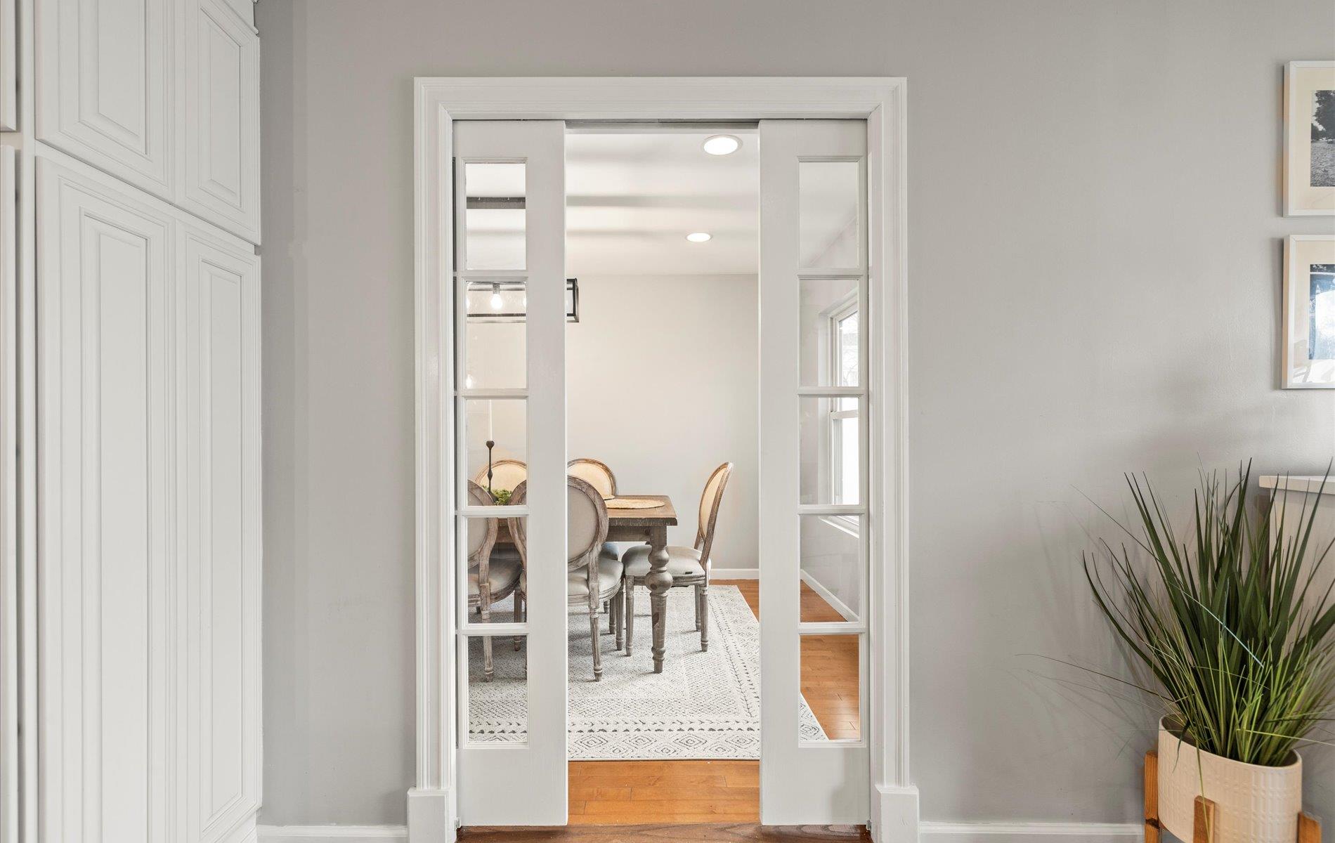 65 Howell Avenue, Deer Park, New York image 16