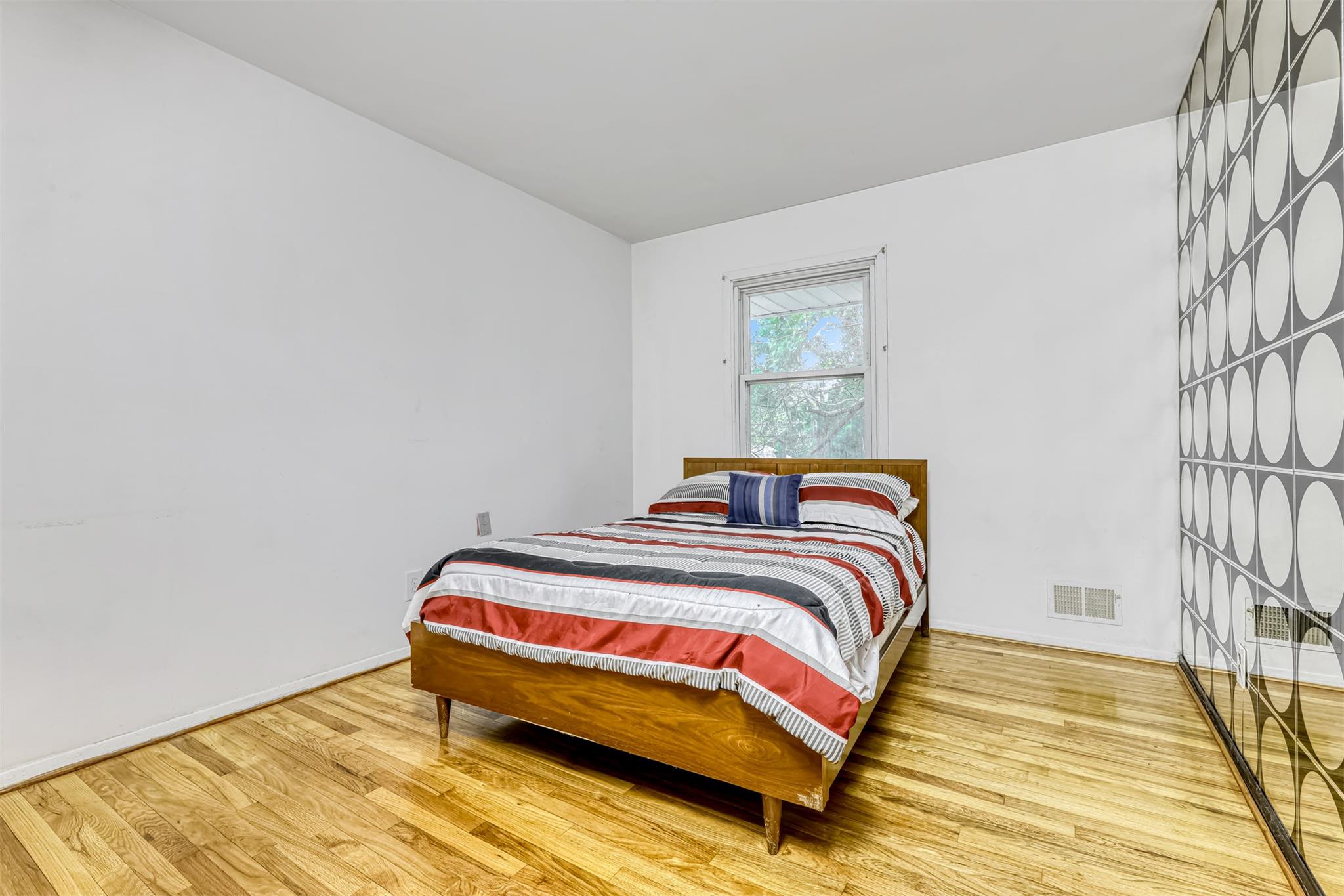 7 Fawn Hill Drive, Airmont, New York image 14