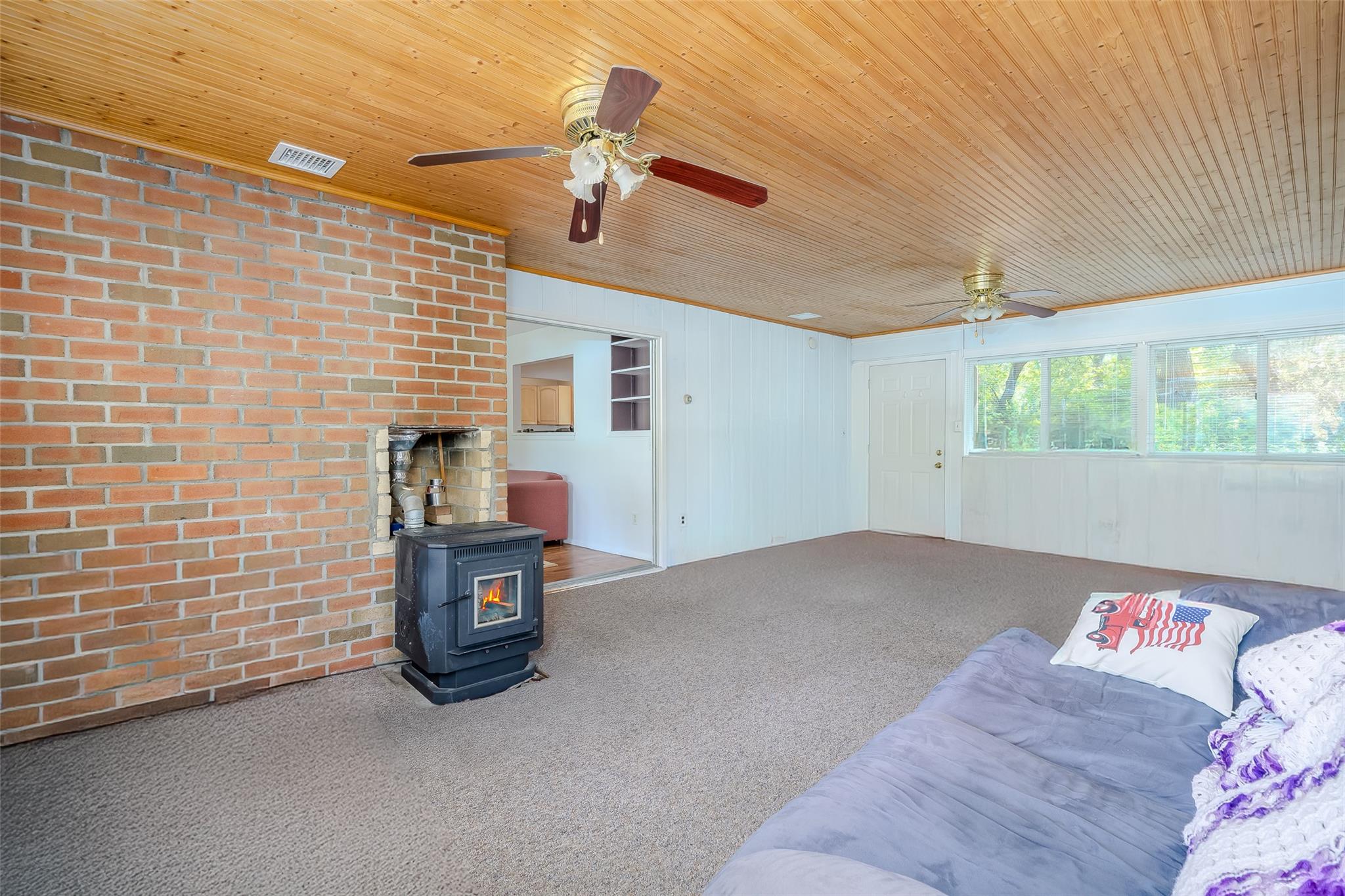 218 Cliff Road, Wading River, New York image 30