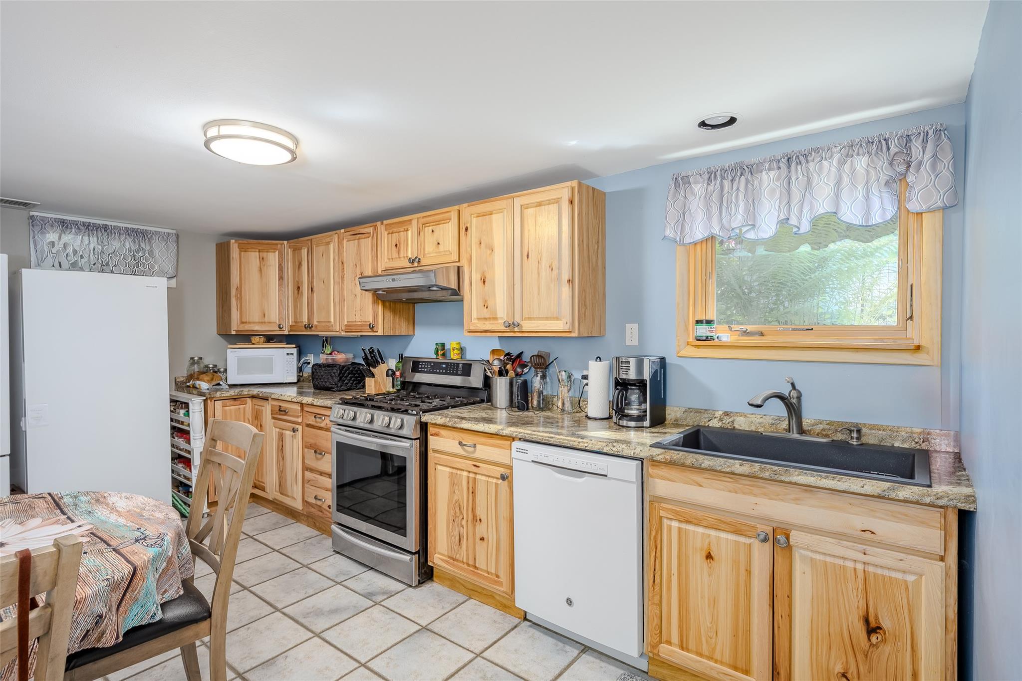 218 Cliff Road, Wading River, New York image 39