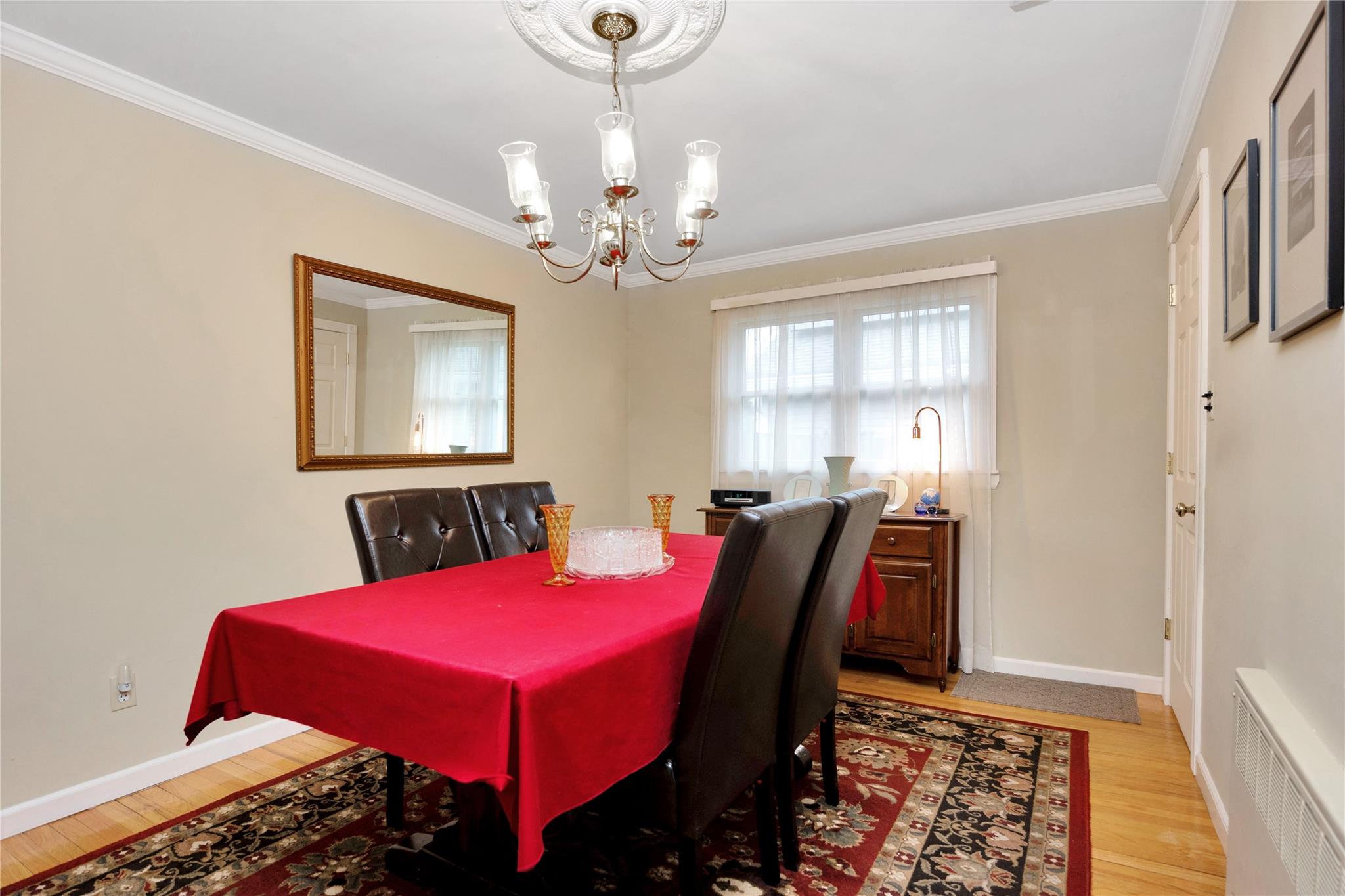21 Oxford Road, Massapequa, New York image 9