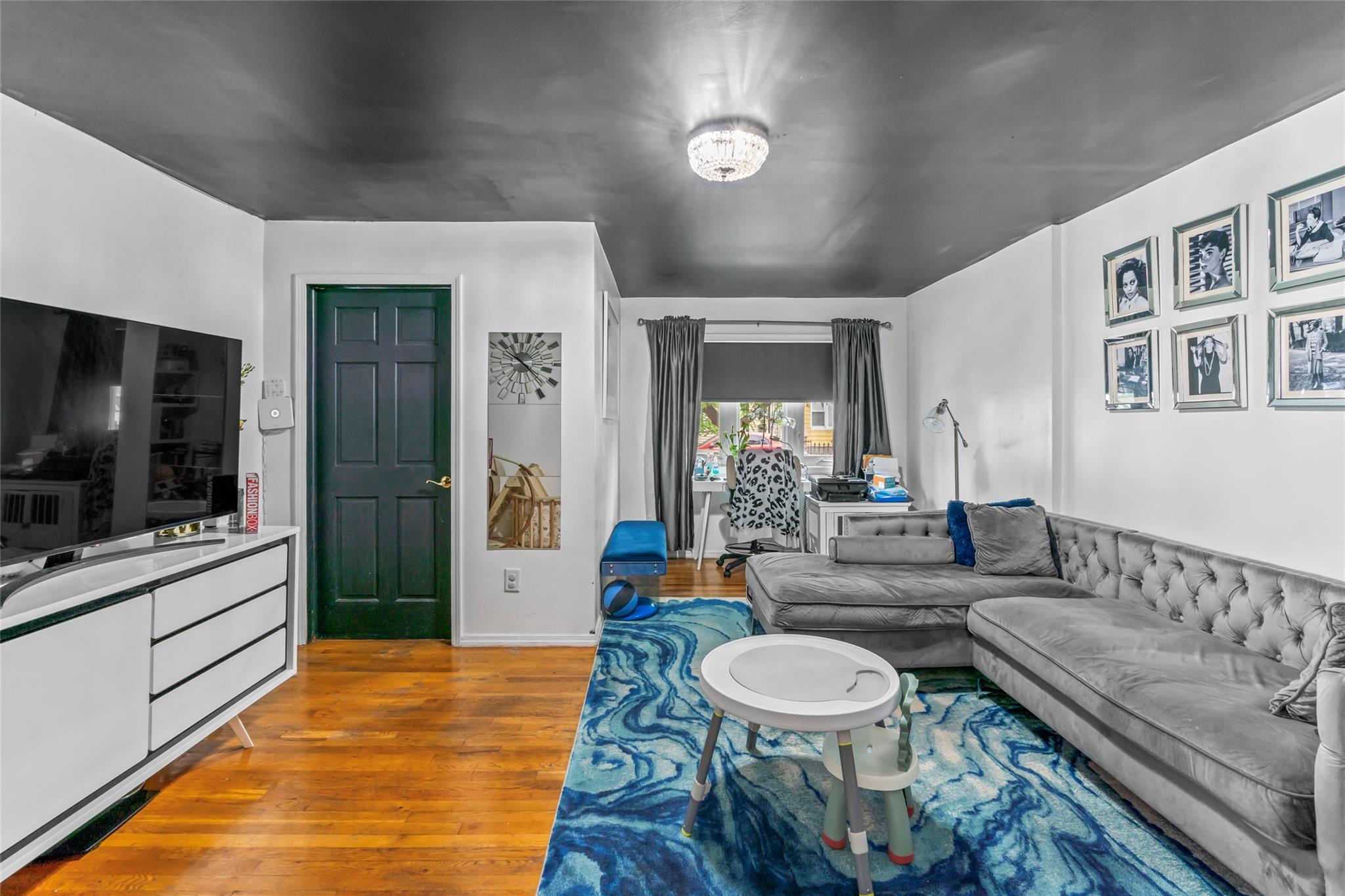 1541 E 95th Street, Brooklyn, New York image 3