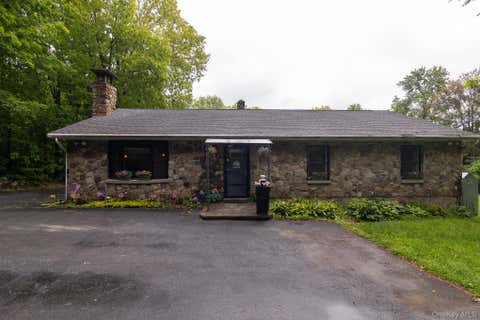 Homes For Sale - 1544 Route 300<br/> Newburgh, NY 12550