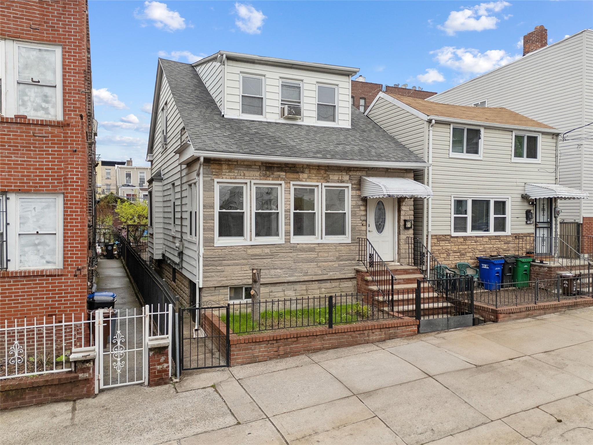 Property for Sale at 43 Avenue, Woodside, Queens, NY - Bedrooms: 4 
Bathrooms: 3 
Rooms: 6  - $1,190,000