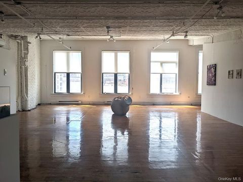 424 Broadway 6 New York (Manhattan) NY 10013