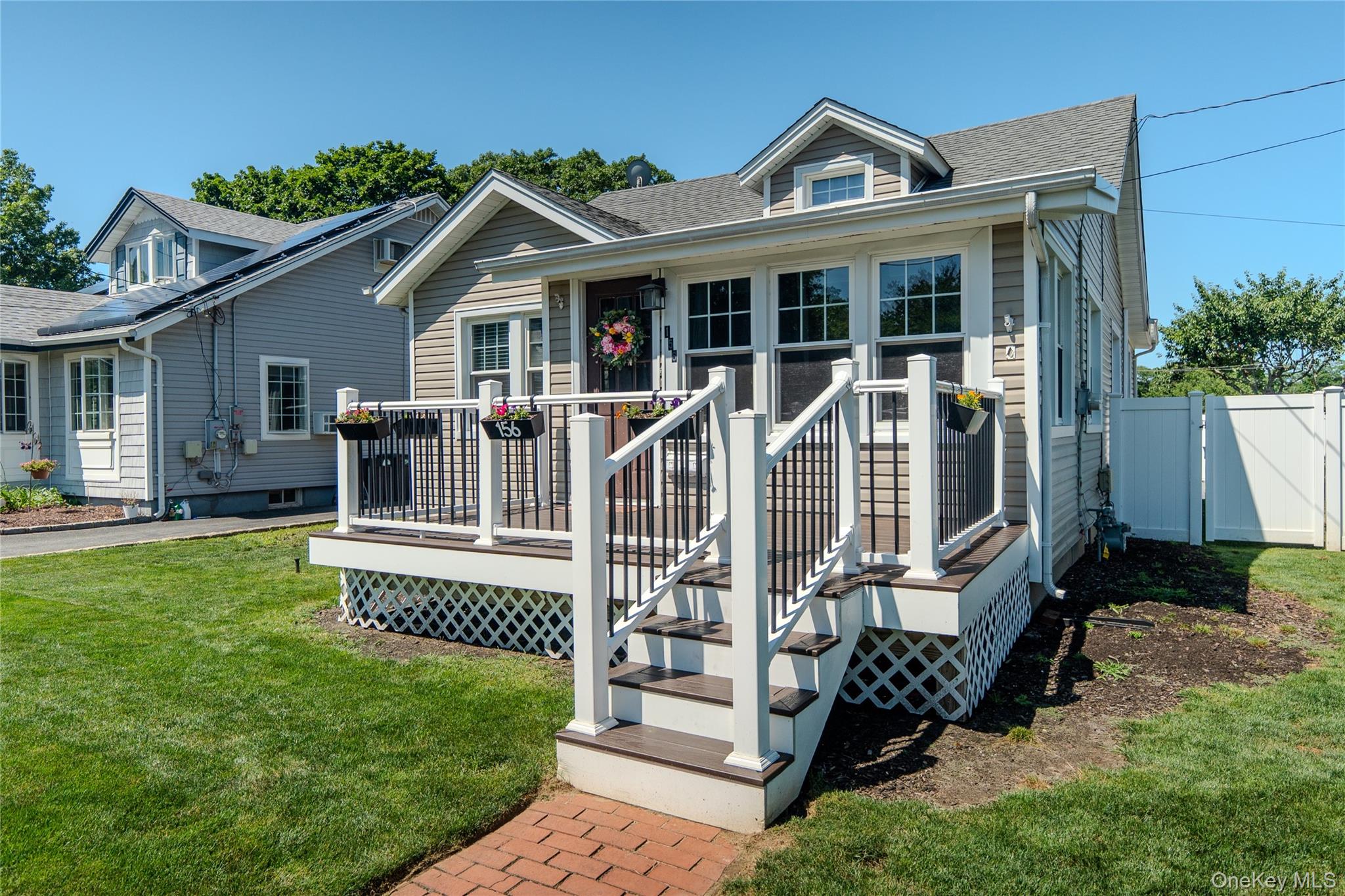 Photo 1 of 22 — 156 Fairview Avenue, Bayport, NY 11705