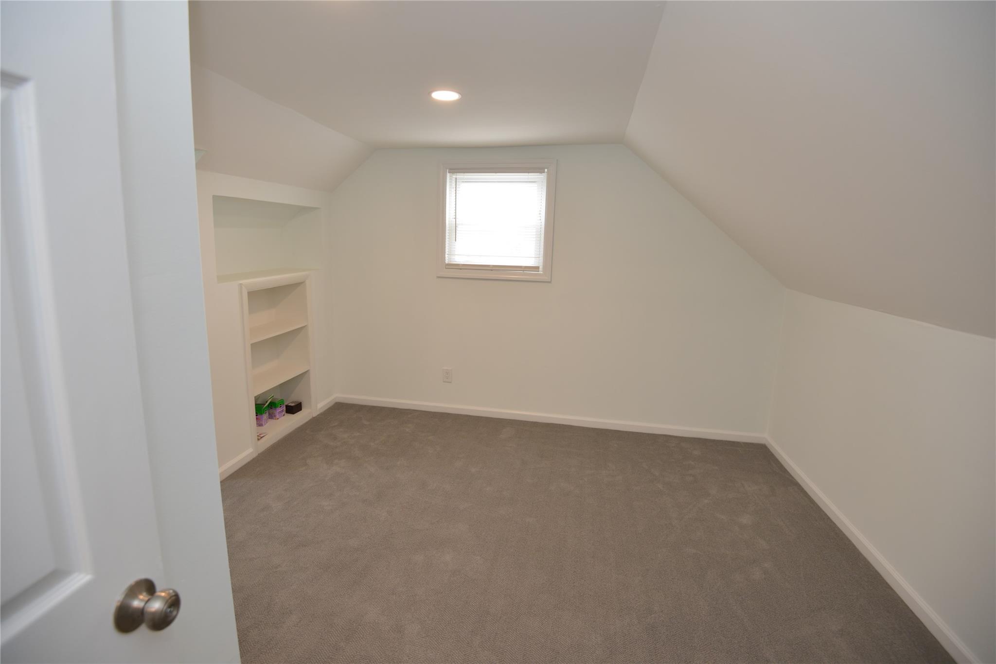 662 S Ocean Avenue, Freeport, New York image 13