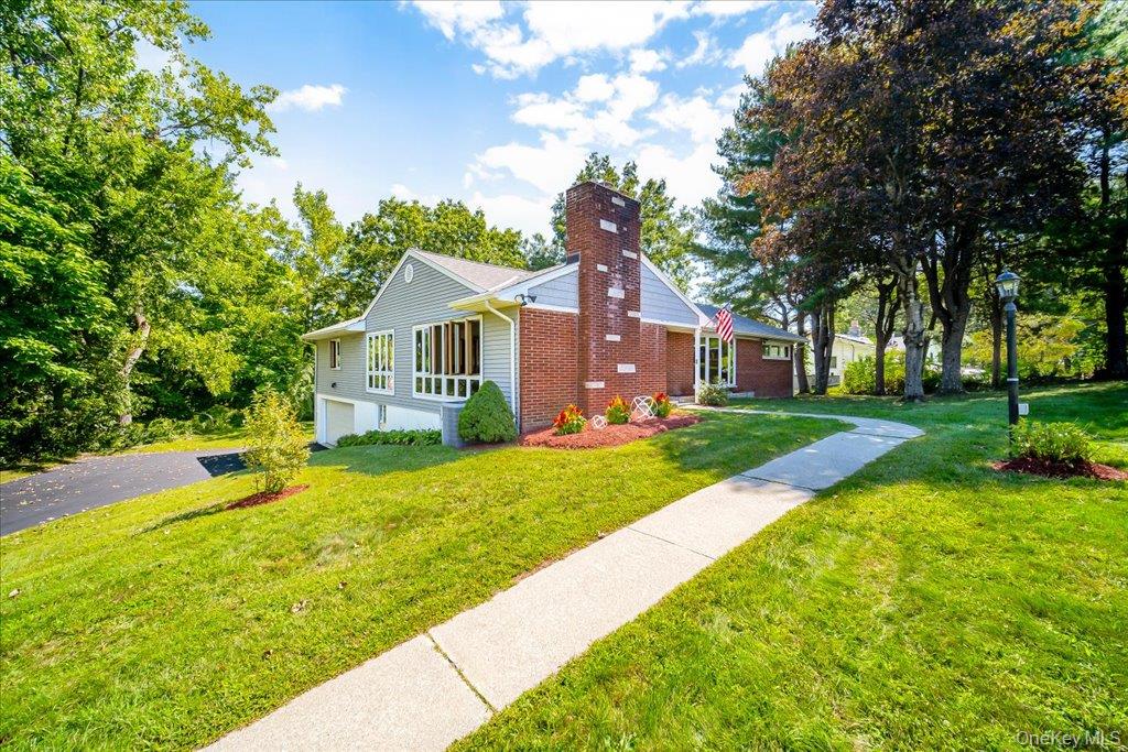 23 McIntosh Drive