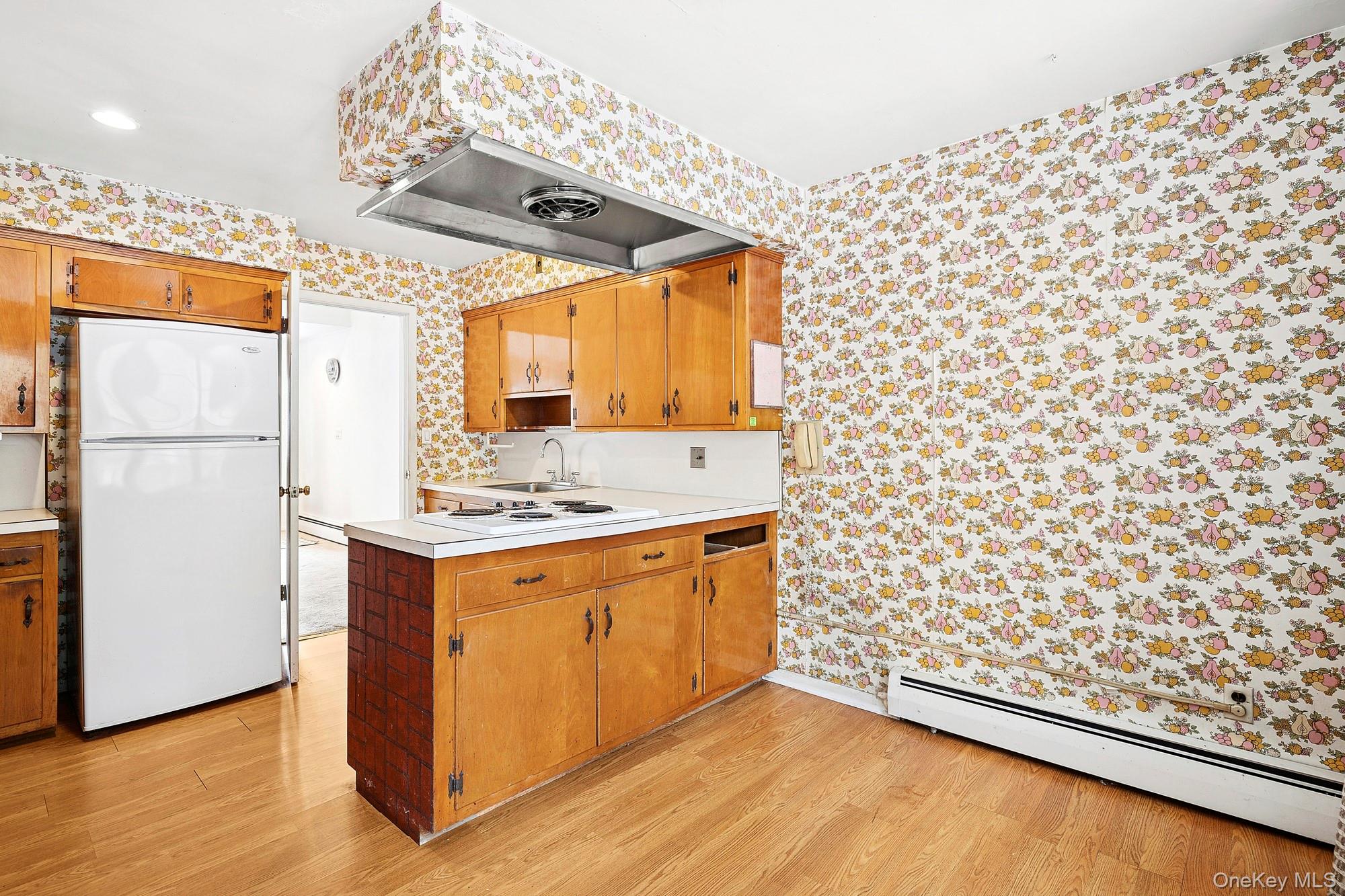 225 Port Washington Boulevard