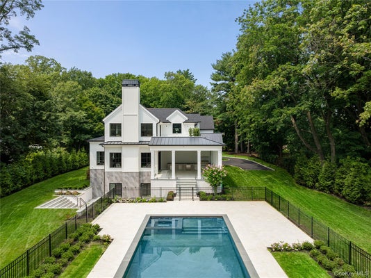 110 DOGWOOD AVE, ROSLYN, NY 11576 - Image 72139301864d8cb30ae4e9a5574e07a7/361882810