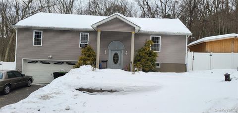 23 Hazelwood Road N Wurtsboro NY 12790