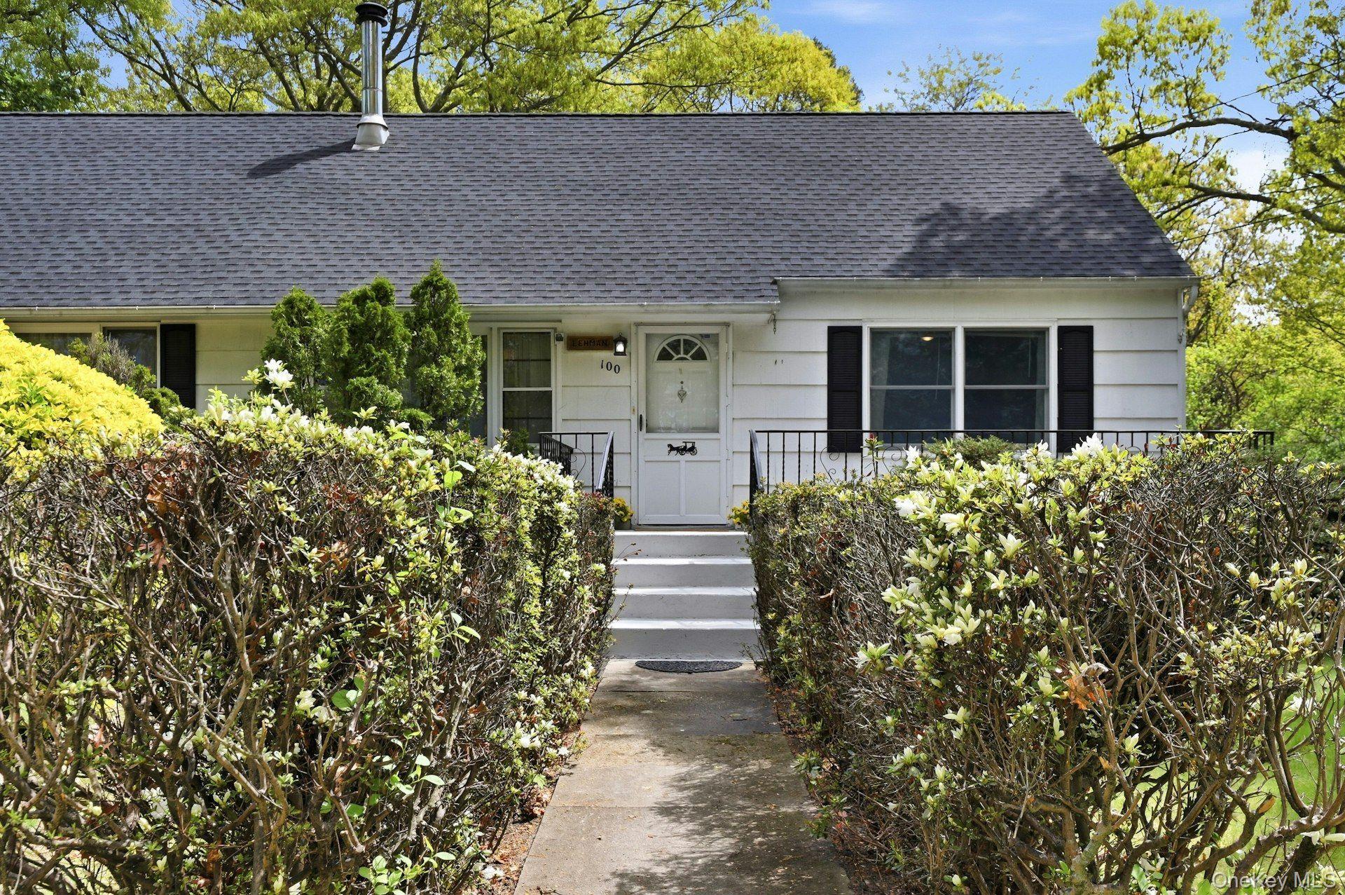 100 Avenue B