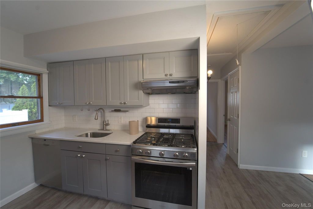 Photo of 1825 Alice Street, Merrick, NY 11566 (MLS # 926145)