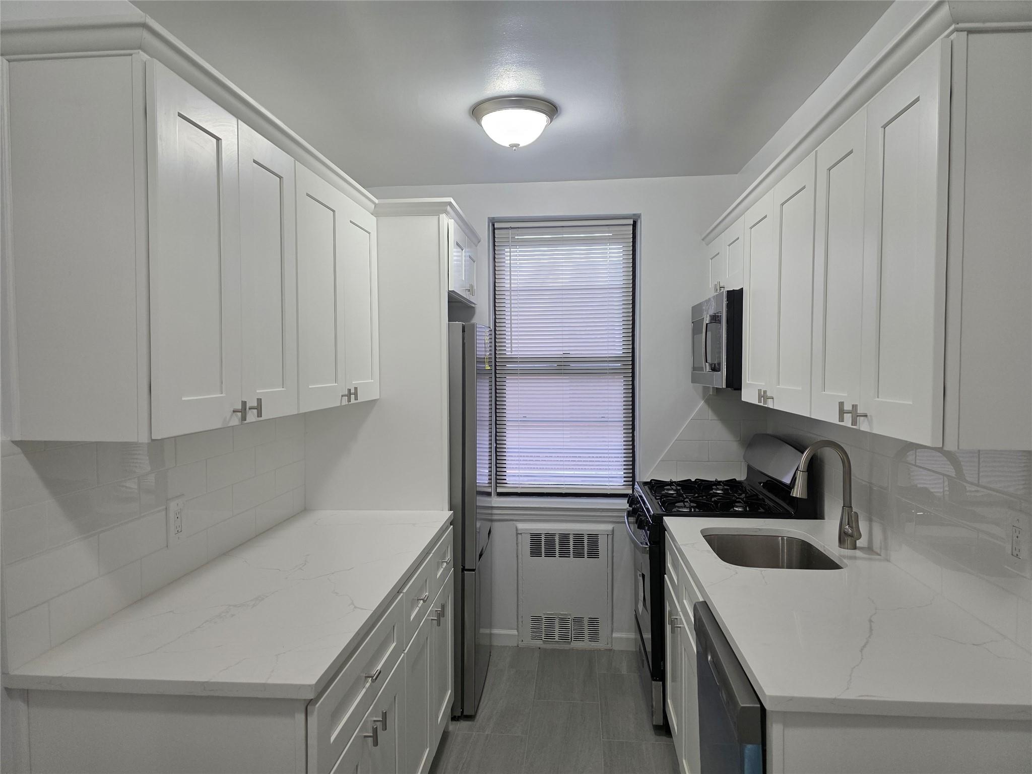 302 96th Street #2W, Brooklyn, New York image 4