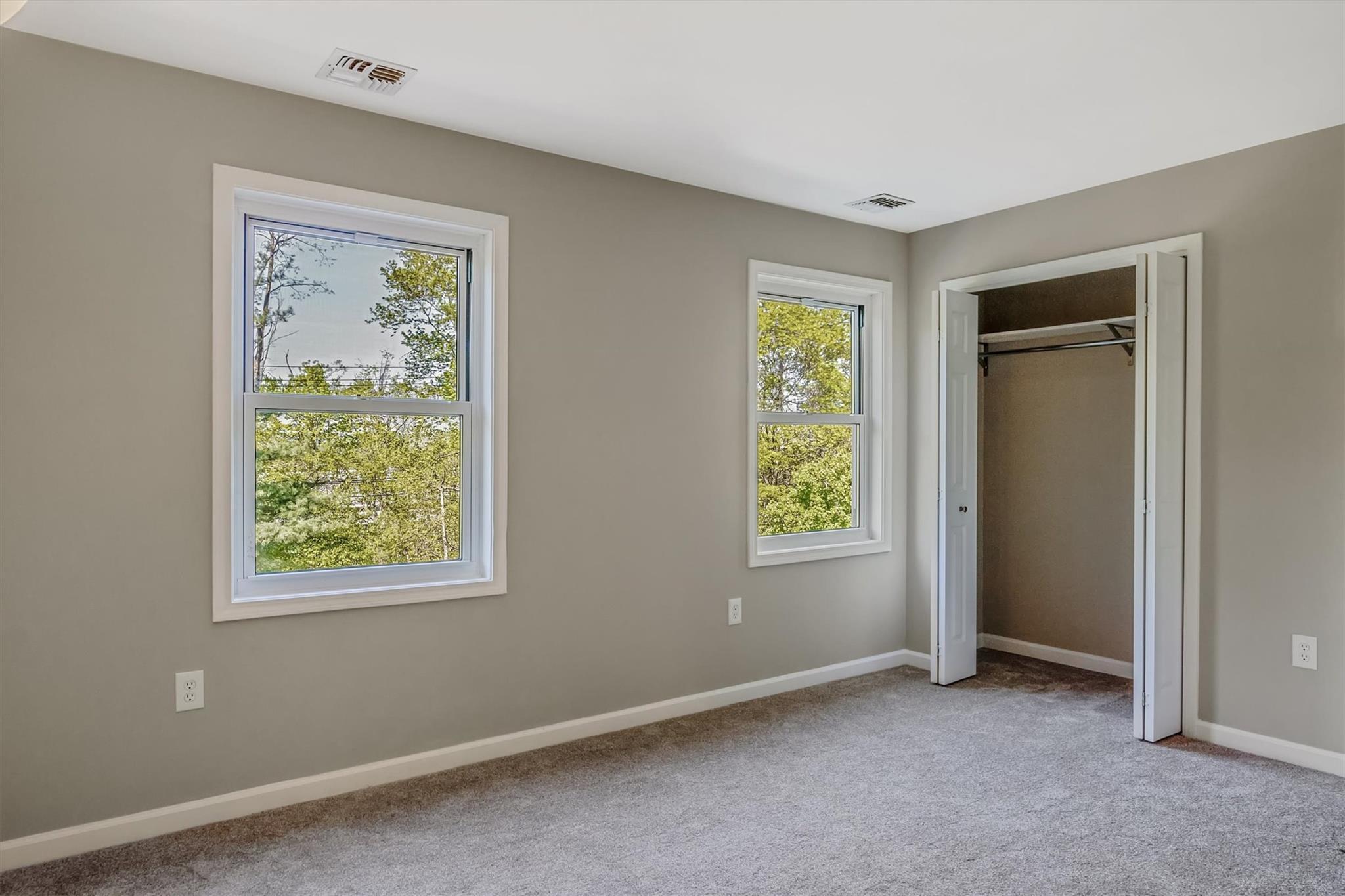 74 Foltim Way, Congers, New York image 23