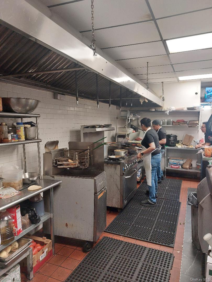 41 A Newkirk Plaza Brookl Plaza