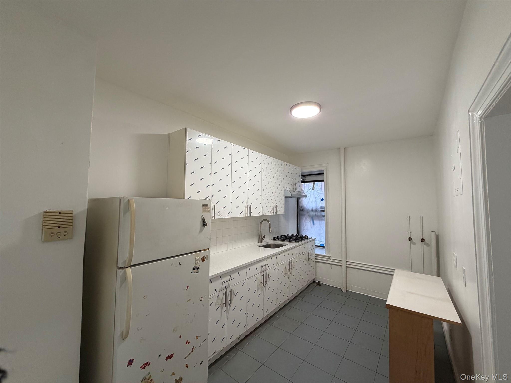 4220 Kissena Boulevard A12