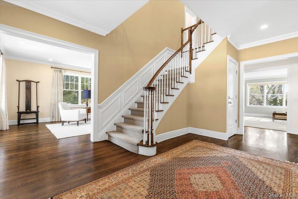 Photo of 12 OLD LYME Road, Scarsdale, NY 10583 (MLS # 958035)