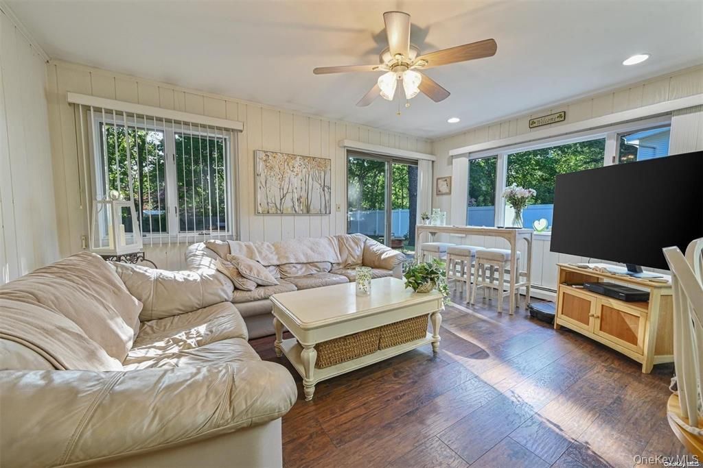 Photo of 38 Glenmere Lane, Coram, NY 11727 (MLS # 978262)