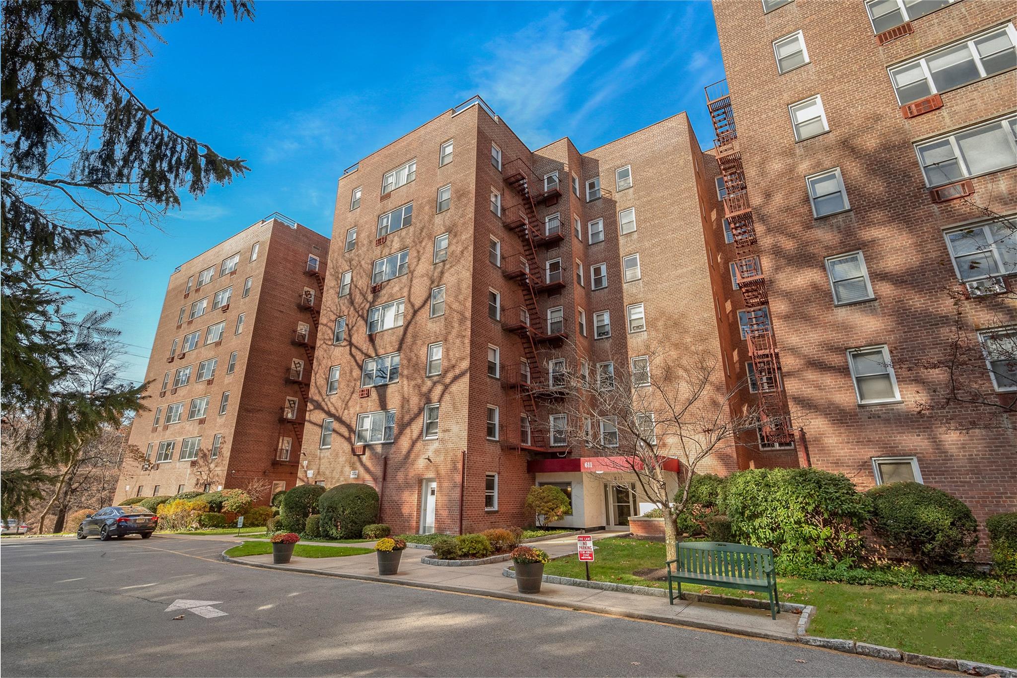 611 Palmer Road #4S, Yonkers, New York image 2