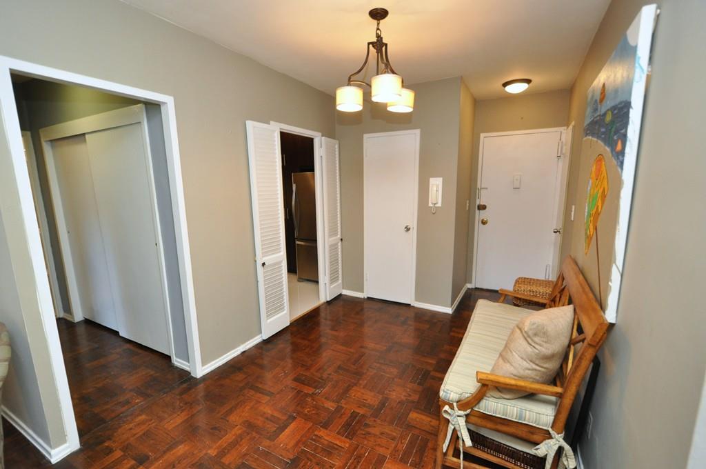 Eastchester, New York 10583, United States, 1 Bedroom Bedrooms, ,1 BathroomBathrooms,Residential,Active,86044