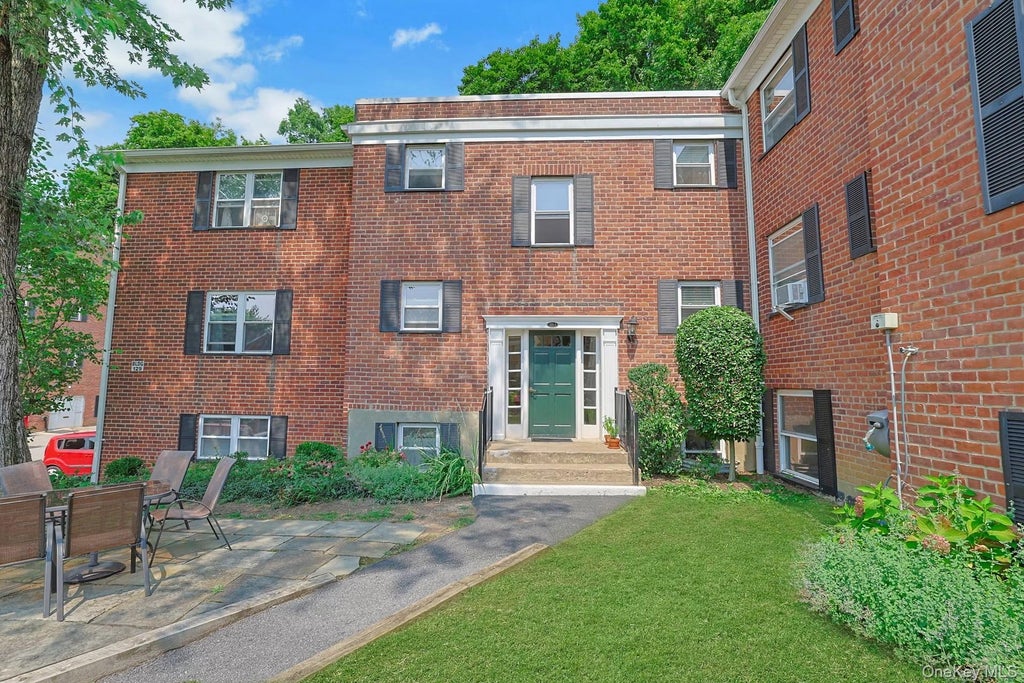Photo of 129-1 S Highland Avenue #B3, Ossining, NY 10562 (MLS # 1036334)