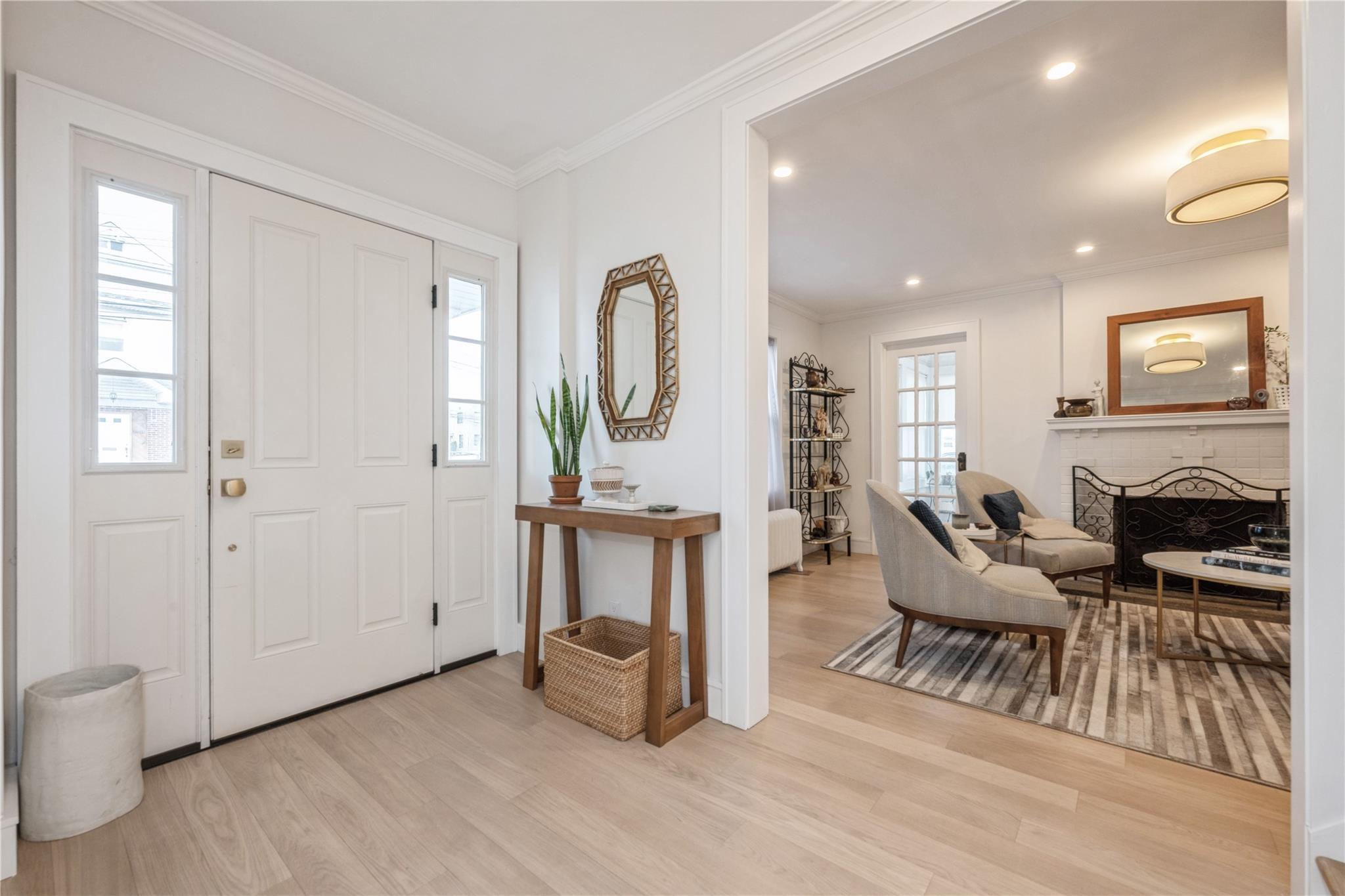 99-05 220 St, Queens Village, New York image 4