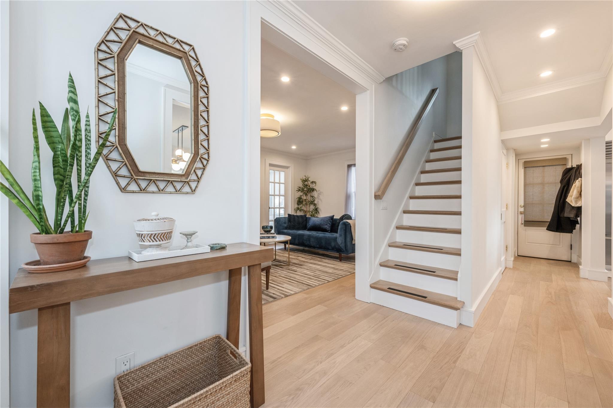 99-05 220 St, Queens Village, New York image 3