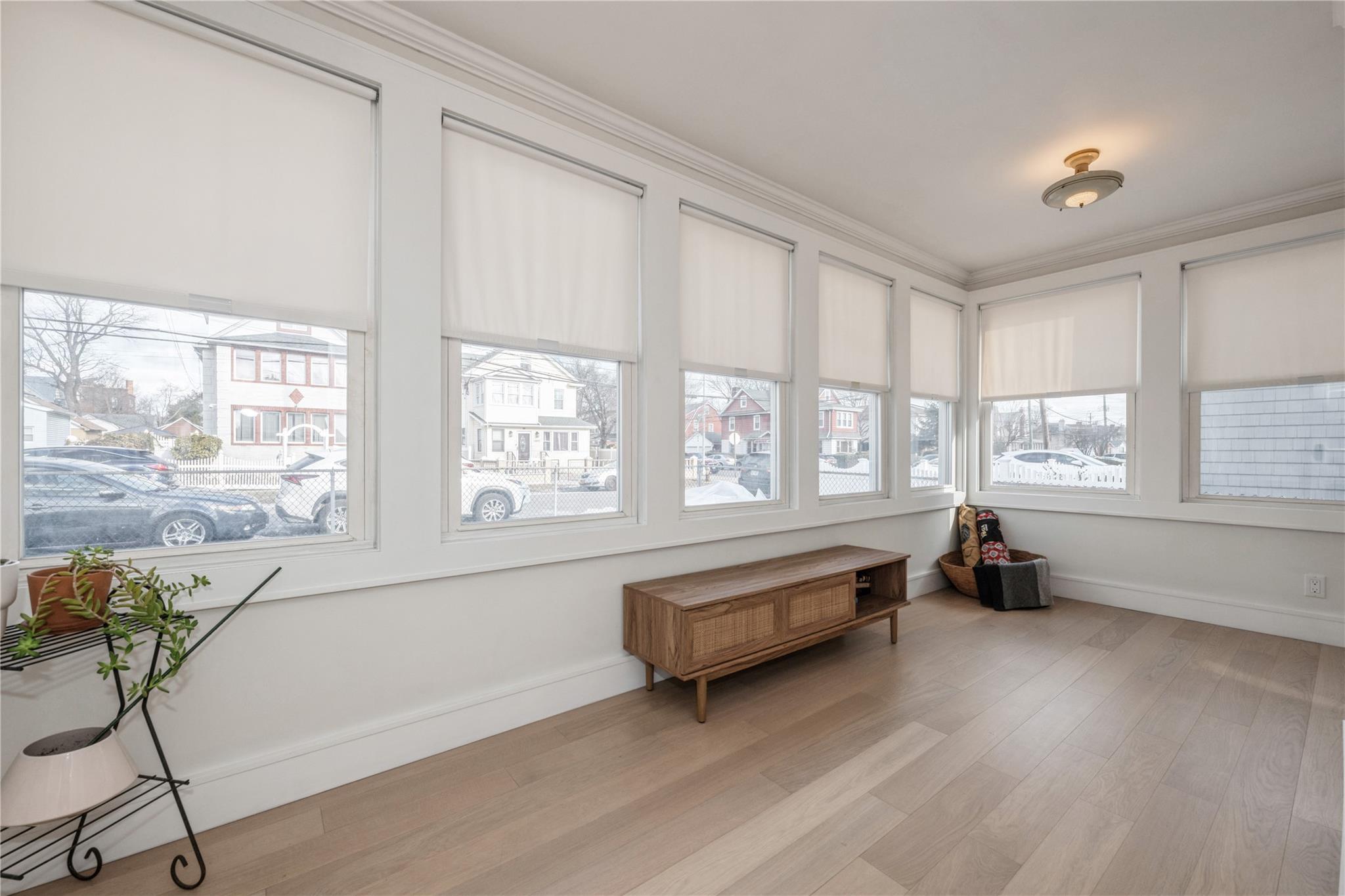 99-05 220 St, Queens Village, New York image 8