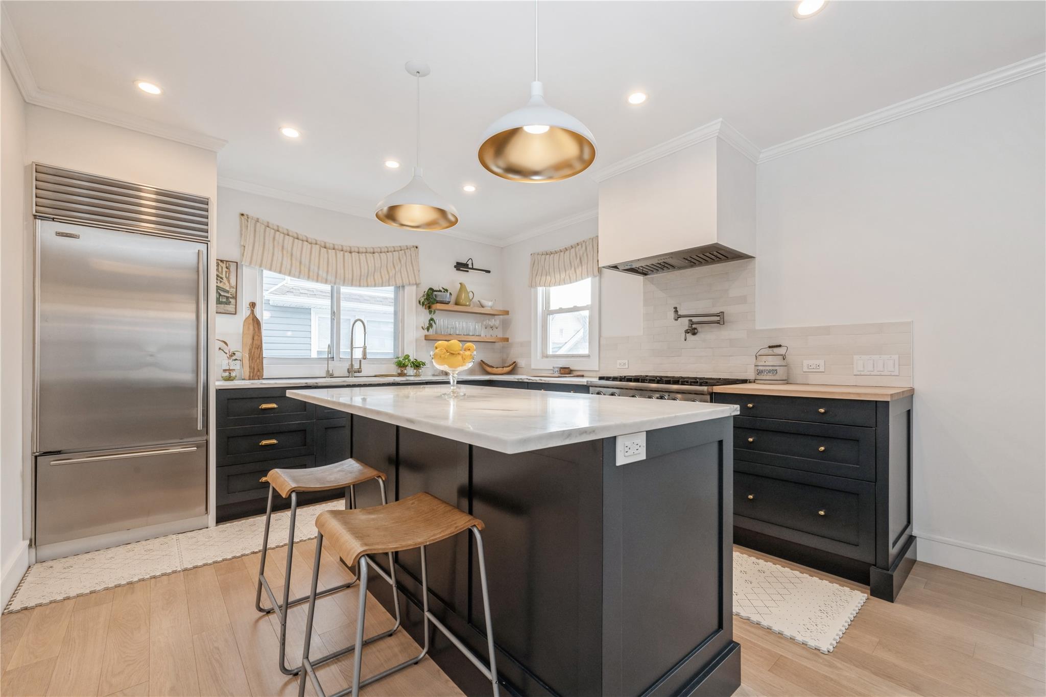 99-05 220 St, Queens Village, New York image 13
