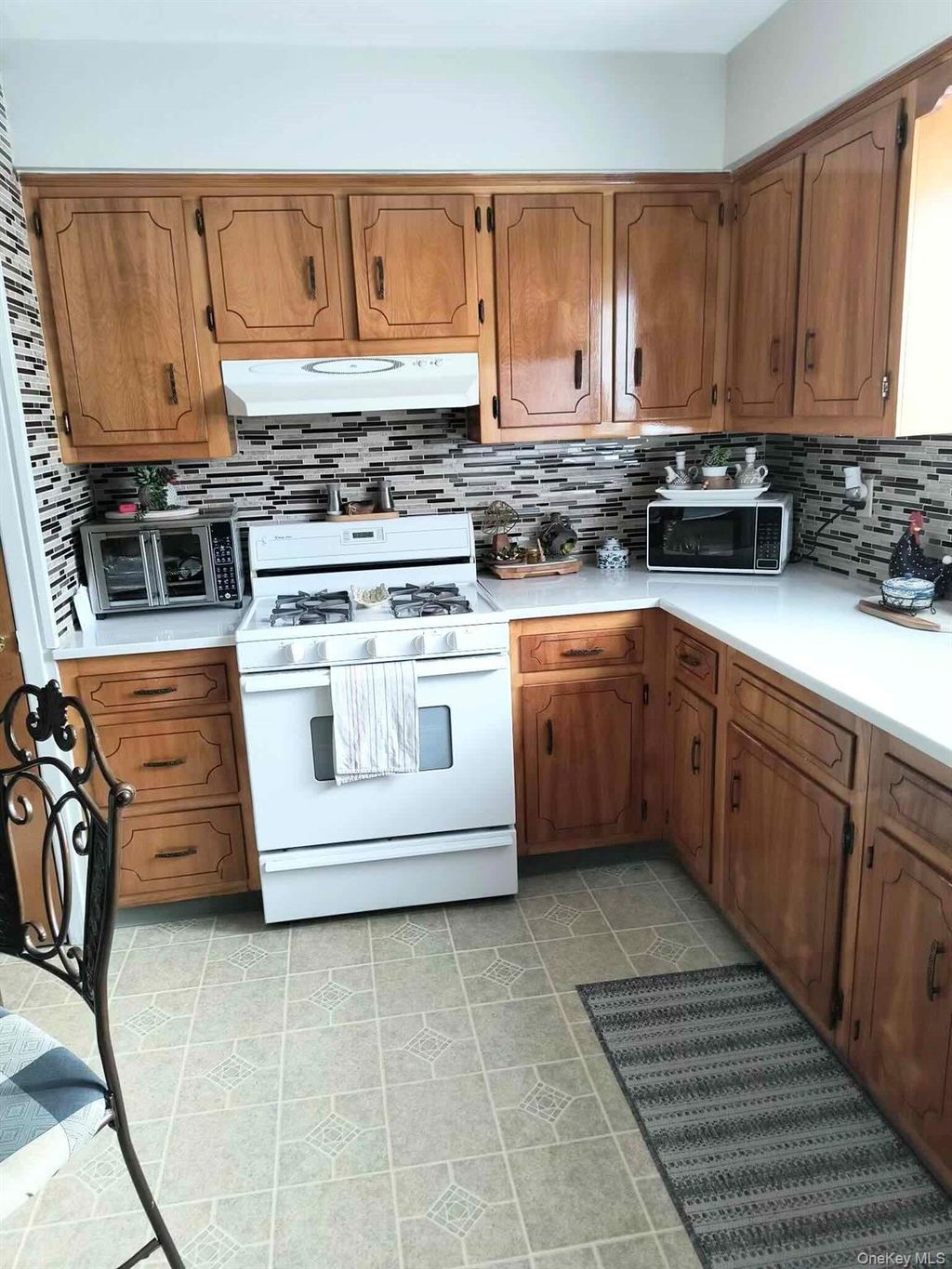 Photo of 32 Gaffney Street #1, Glen Cove, NY 11542 (MLS # 952002)