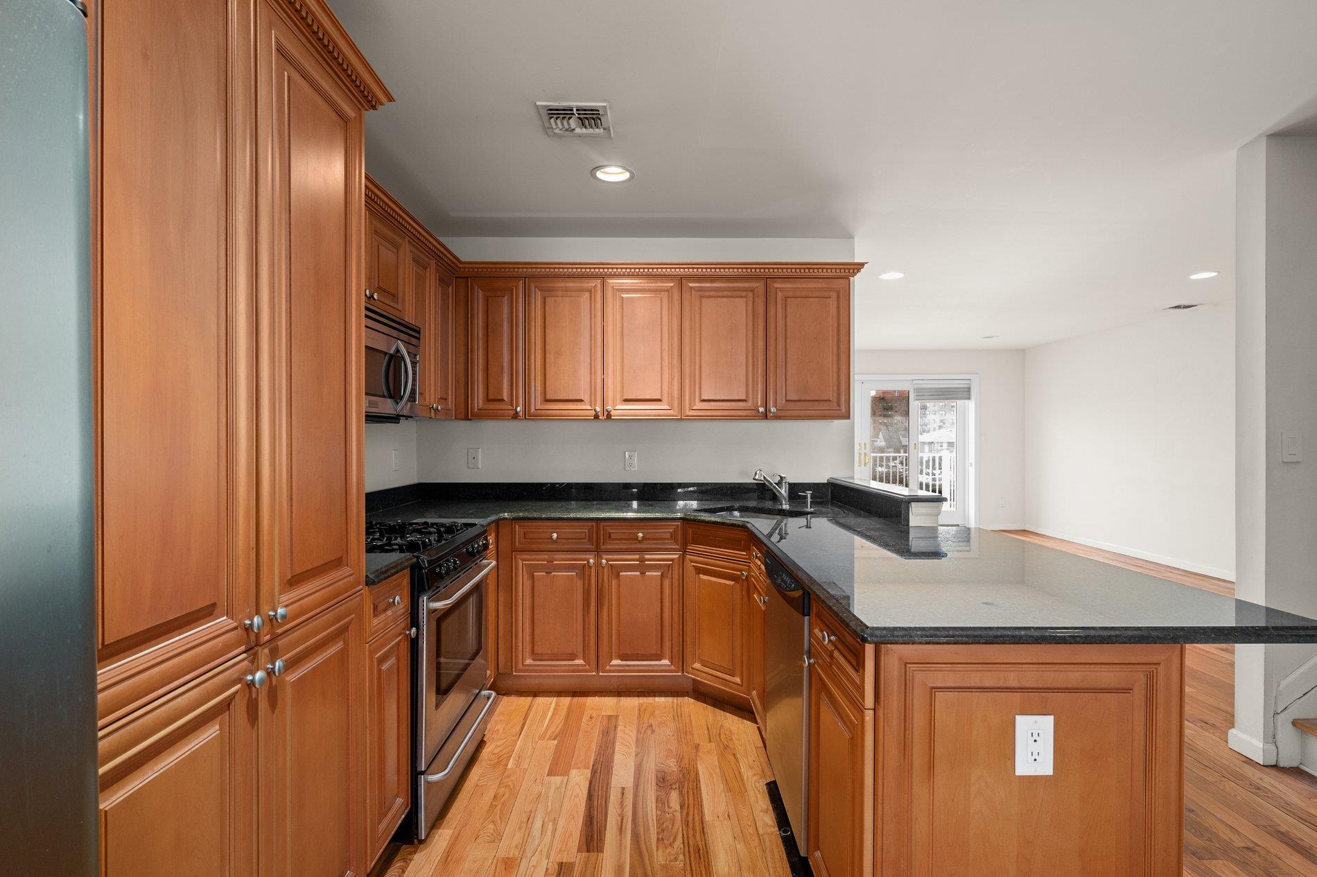 155 Monroe Boulevard #155, Long Beach, New York image 7