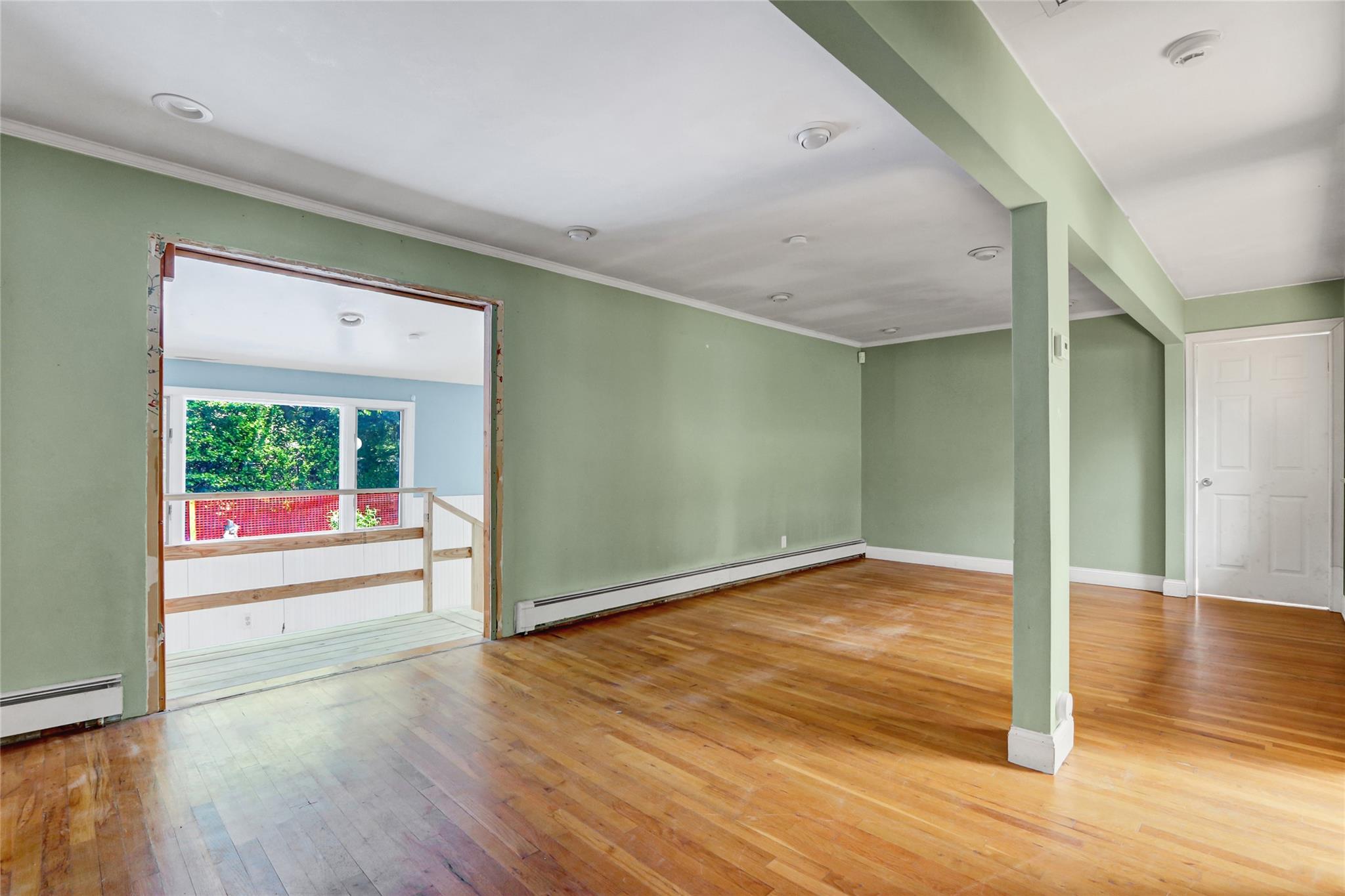 187 Audwin Drive, Islip Terrace, New York image 8