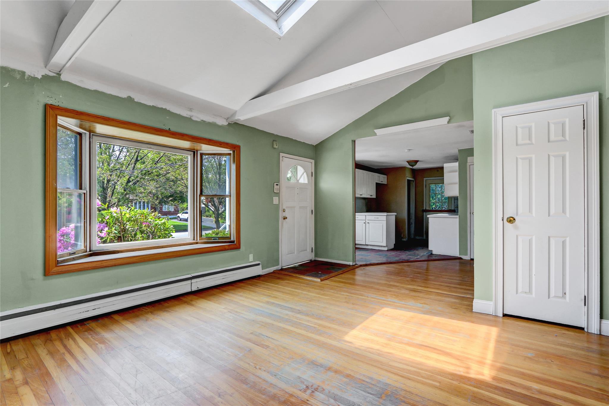 187 Audwin Drive, Islip Terrace, New York image 4