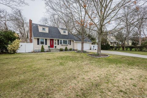 Homes For Sale - 360 Renee Drive<br/> Bayport, NY 11705